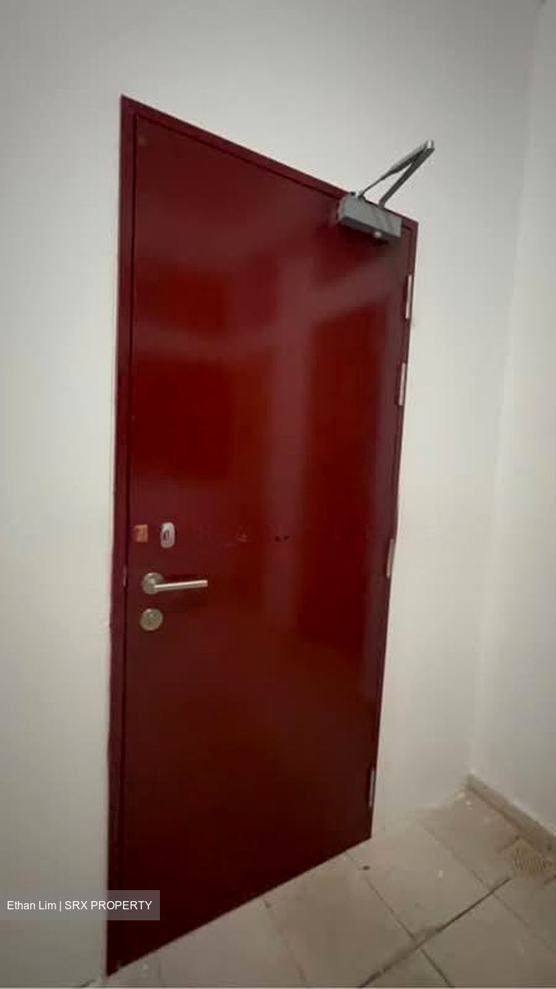 Bedok North Avenue 3 (D16), Shop House #607288371
